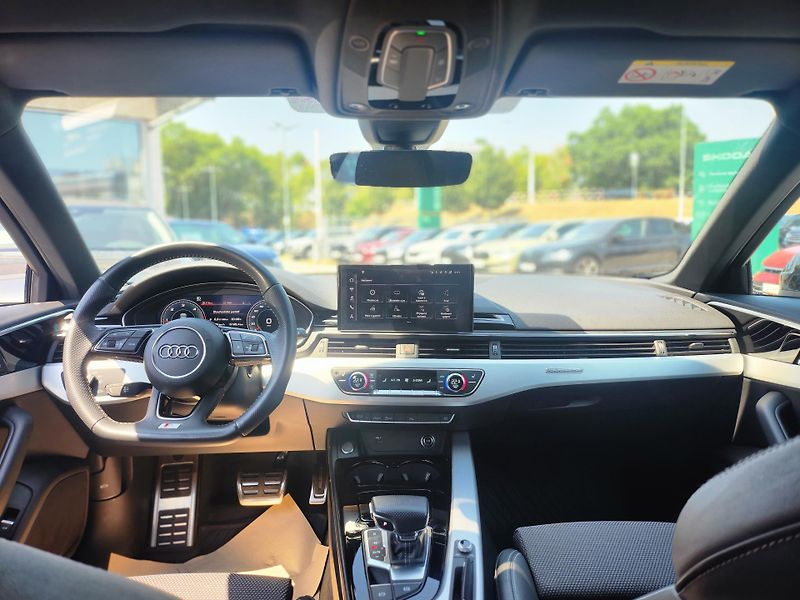 Audi A4 Avant 2.0TDI 140kw Quattro S T - fotka 5 z 25