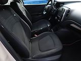 Renault Captur (2016) 1.2 TCe, Navi, Tempomat - náhled 9