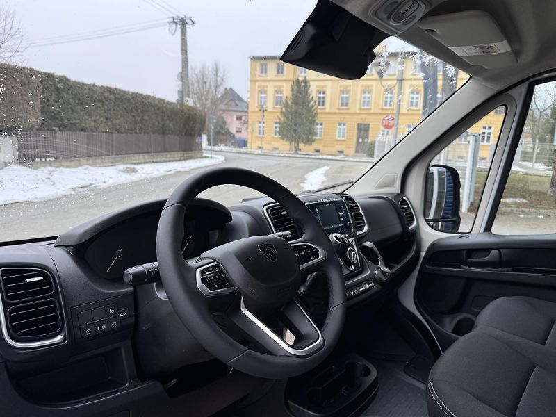 Peugeot Boxer (2026) Fg L2H2 2.2 BlueHDi 120k MAN6 - fotka 5 z 5