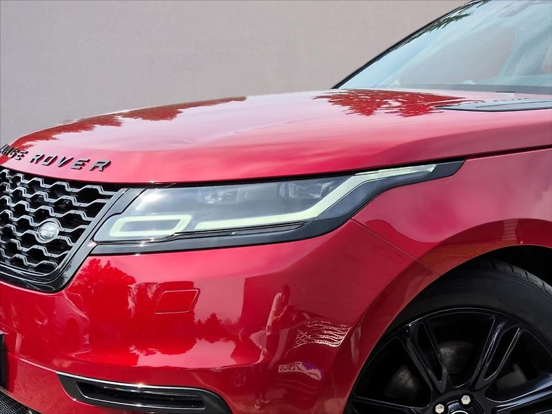 Land Rover Range Rover Velar 3,0 D300 R-Dynamic SE - fotka 5 z 19