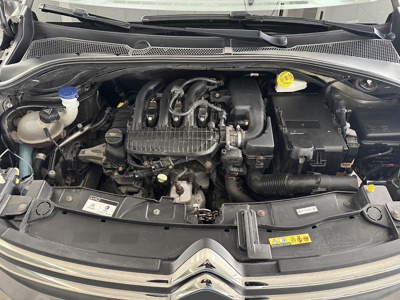 Citroën C3 1,2PT SkyLine*Aut.Klima*Panora - fotka 32 z 32