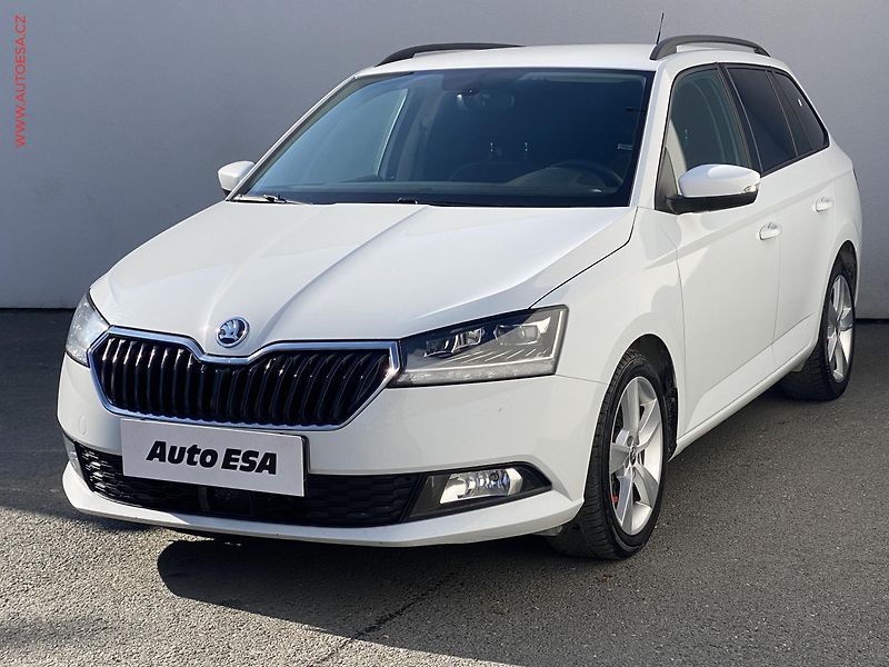 Škoda Fabia (2022) 1.0 TSi, ČR, Ambition, DSG - fotka 3 z 18
