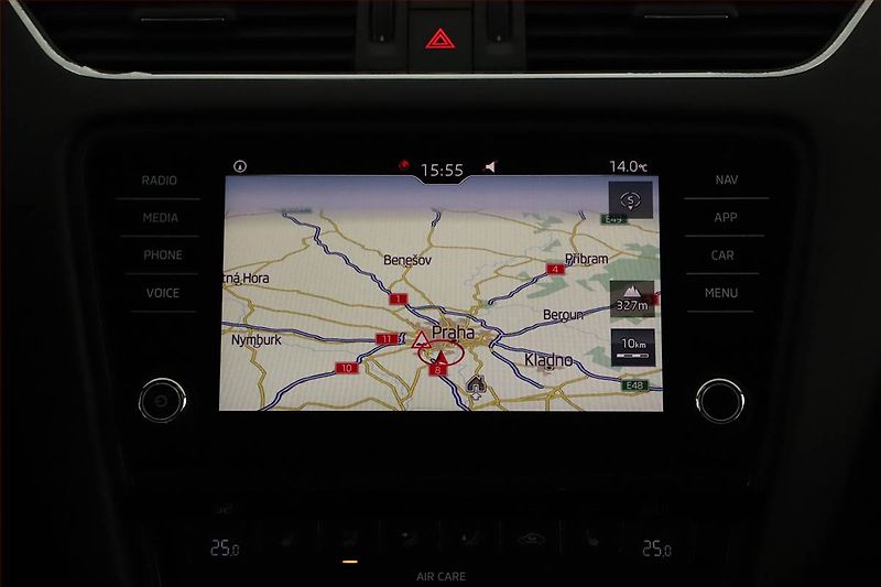 Škoda Octavia (2017) 1.6 TDI, Navi, Tempomat - fotka 9 z 14