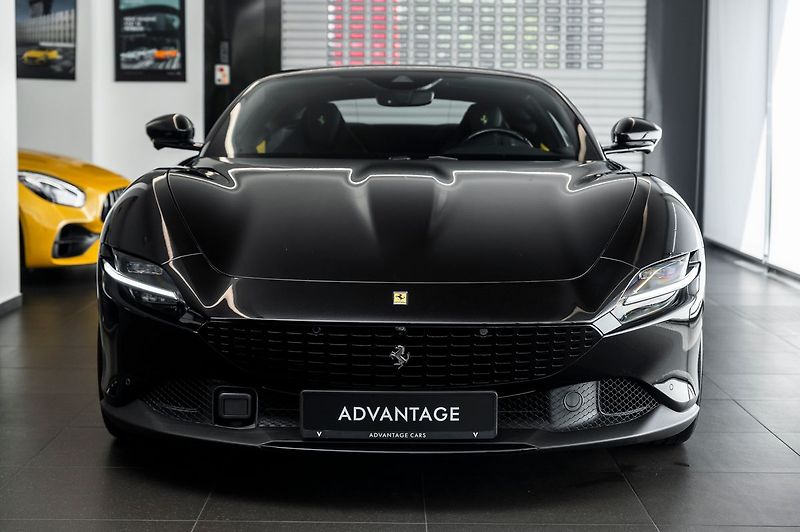 Ferrari Roma ADAS/Carbon/ZÁRUKA - fotka 2 z 24