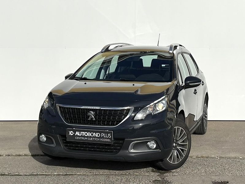 Peugeot 2008 1.2 PureTech 110k ACTIVE - fotografie inzerátu