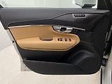 Volvo XC90 B6 AWD INSCRIPTION AUT CZ 7m - náhled 7