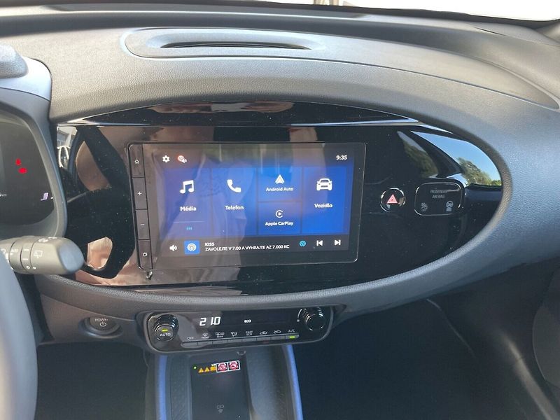 Toyota Aygo 1,5 STYLE - fotka 9 z 11