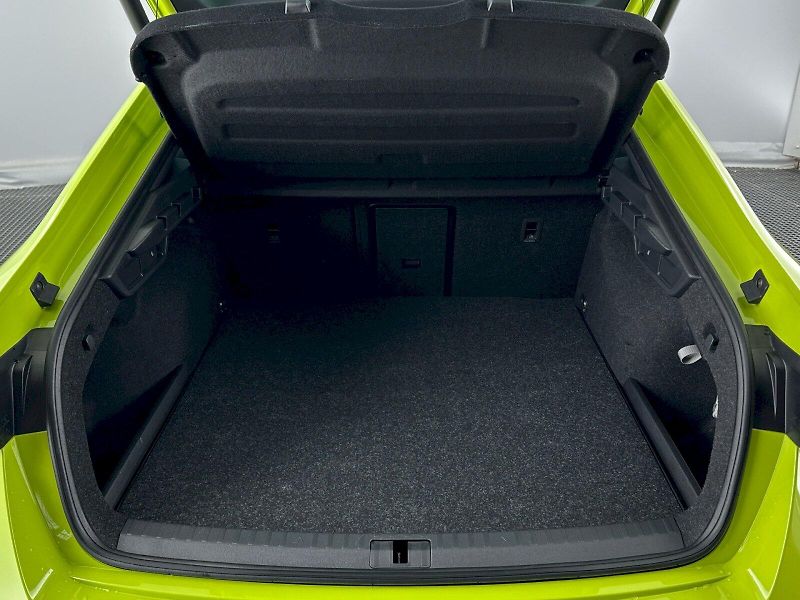 Škoda Octavia (2024) iV DSG 1.4TSI 180kW RS - fotka 32 z 33