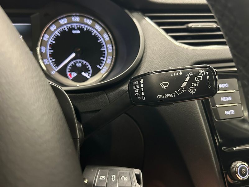 Škoda Octavia (2018) 1.4 G-Tec Ambition 2018 | Záru - fotka 36 z 54