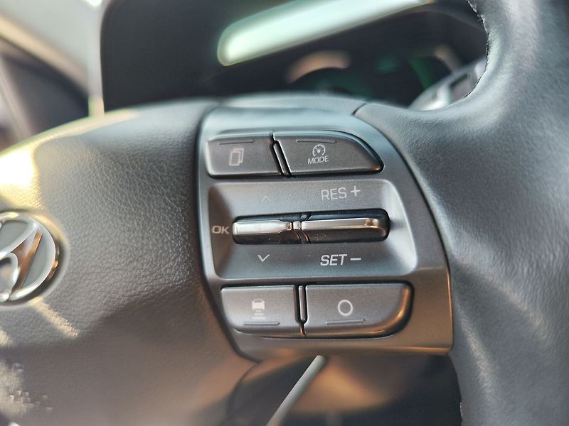 Hyundai Ioniq 1.6 GDI/104kW MY20 Style PHEV - fotka 26 z 37