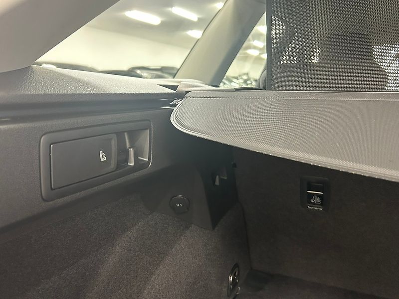 Seat Leon (2020) 1.5 TGI MAN 2020 | Záruka - fotka 27 z 55