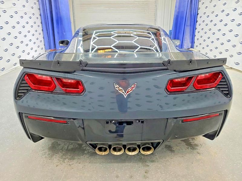 Chevrolet Corvette (2018) - fotka 10 z 11