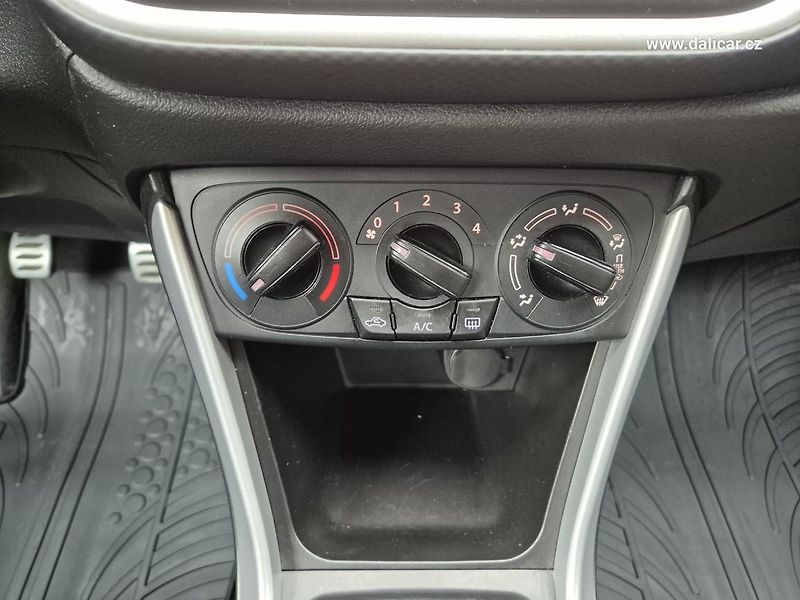 Suzuki SX4 S-Cross (2014) 1.6VVT 88KW CLUB Tažné - fotka 27 z 53