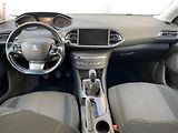Peugeot 308 (2018) 1.2 PT, 2.maj,ČR, Active, - náhled 8