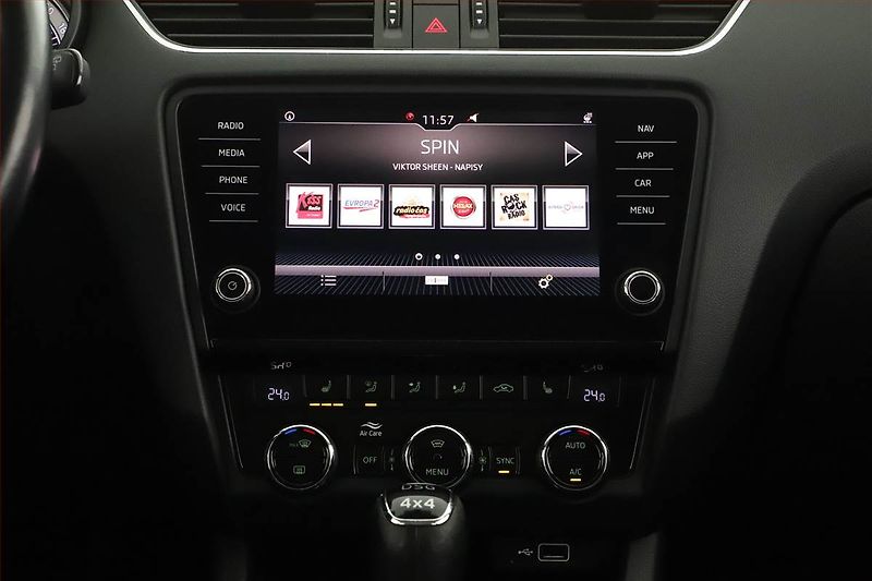 Škoda Octavia (2019) Style 2.0 TDI, 4X4, Automat - fotka 13 z 18