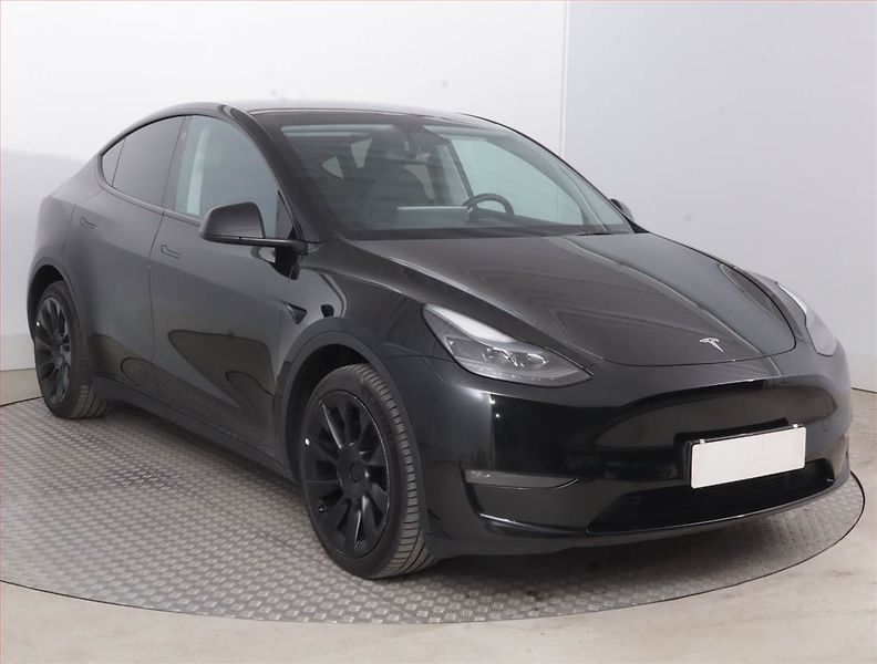 Tesla Model Y (2023) Long Range AWD 79kWh, SoH 91% - fotografie inzerátu