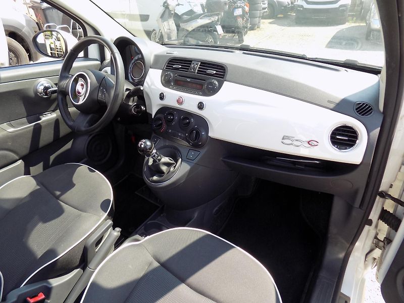 Fiat 500C 1,2I 51 KW CABRIO LOUNGE - fotka 25 z 37