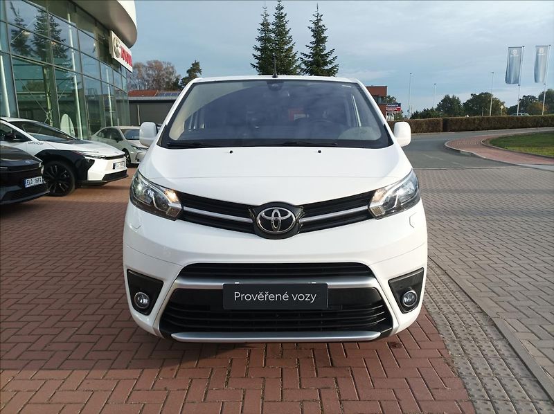 Toyota ProAce Verso 2,0 Shuttle Business 8S L2 - fotka 6 z 20