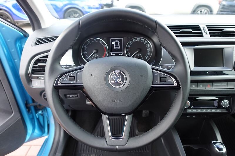 Škoda Fabia 1.2 TSI 81kW Style DSG - fotka 17 z 28