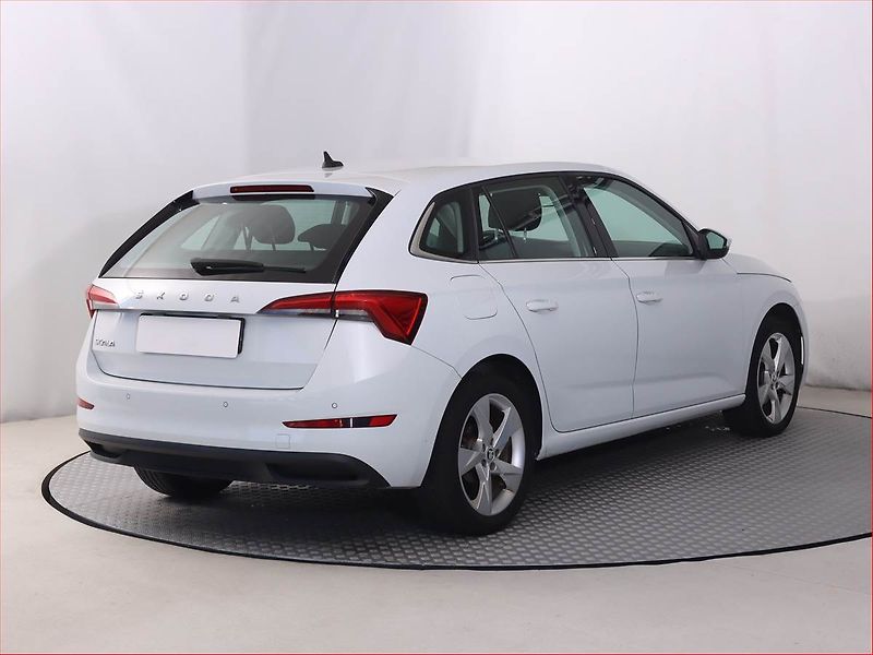 Škoda Scala (2020) 1.5 TSI, Serv.kniha, Tempomat - fotka 5 z 21