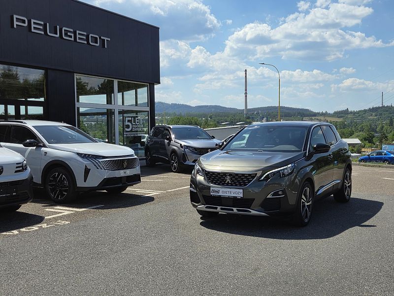 Peugeot 3008 (2018) 1.6 PT 165 GT-line EAT6 - fotka 1 z 29