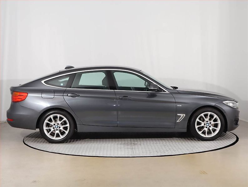 BMW Řada 3 (2013) Modern Line 320d GT, Automat - fotka 6 z 26