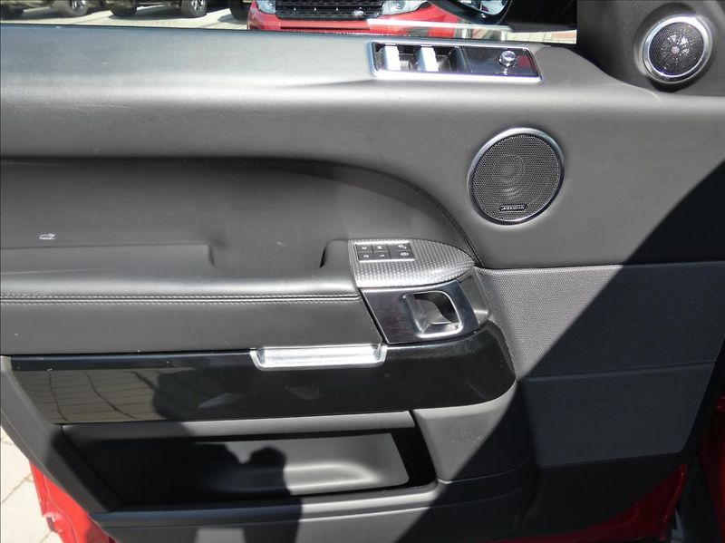 Land Rover Range Rover Sport 3,0 SDV6 Dyn-HSE,1.Maj,ČR,DPH - fotka 14 z 42