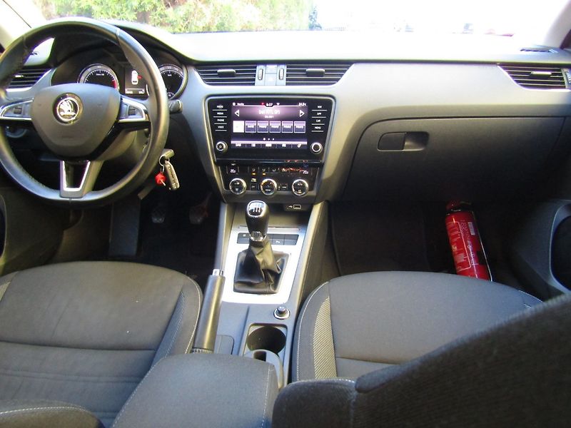 Škoda Octavia (2018) 1.0 TSI 85kW TOP QUALITY - fotka 15 z 39