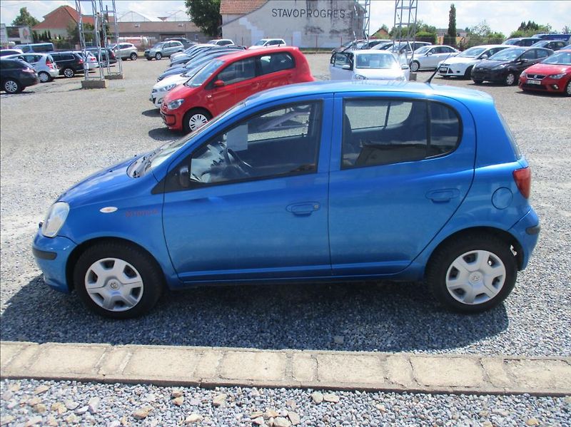 Toyota Yaris 1,0 VVTi, Automat, CZ - fotka 4 z 30