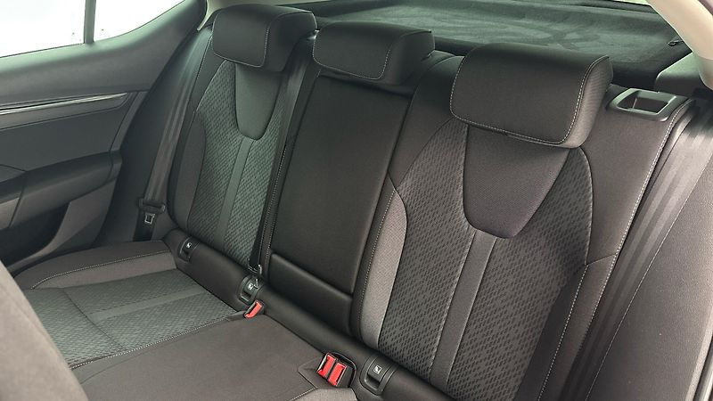 Škoda Octavia 1.5 TSI Style - fotka 16 z 26