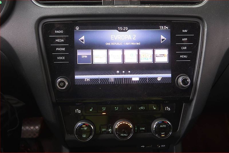 Škoda Octavia (2017) 2.0 TDI, Automat - fotka 12 z 16