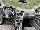 Ford Focus (2009) 1.6 td - náhled 35
