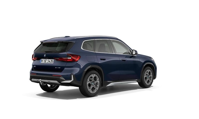 BMW X1 sDrive18i - fotka 3 z 4
