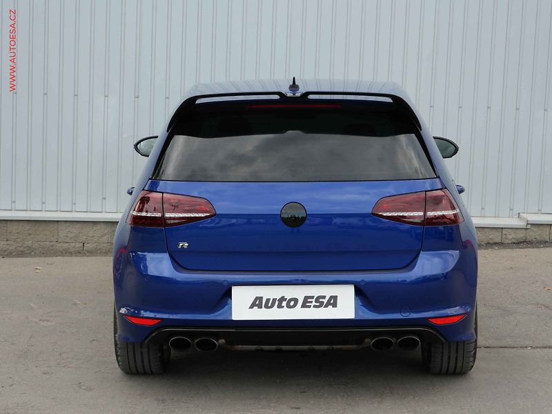 Volkswagen Golf (2014) 2.0TSi 4x4, R, DSG, LED, navi - fotka 5 z 28
