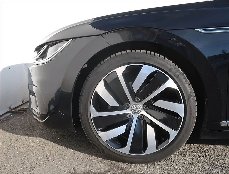 Volkswagen Arteon (2020) R-line 2.0 TDI - fotka 15 z 25