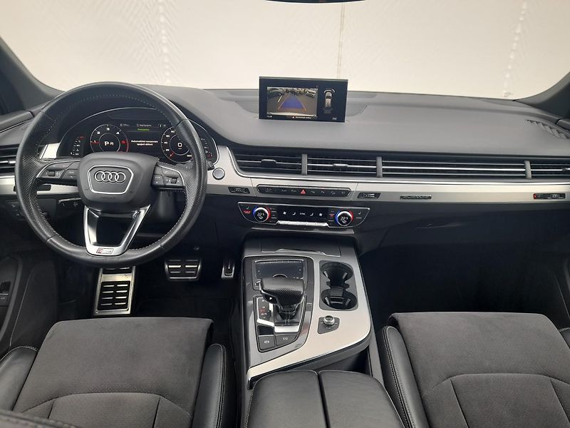 Audi Q7 45 TDI 170 kW quattro - fotka 15 z 24