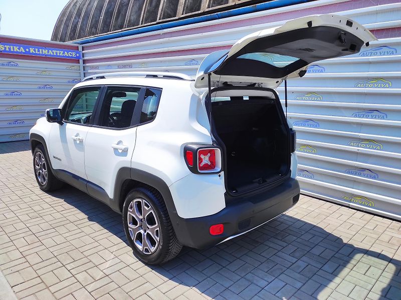 Jeep Renegade 1.4MultiAir, Limited, Tempomat - fotka 38 z 48