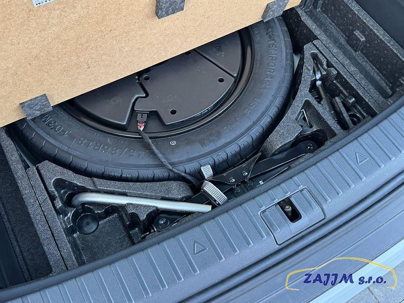 Škoda Kodiaq L&K 2.0TSi 140kw 4x4 + Webasto - fotka 50 z 50