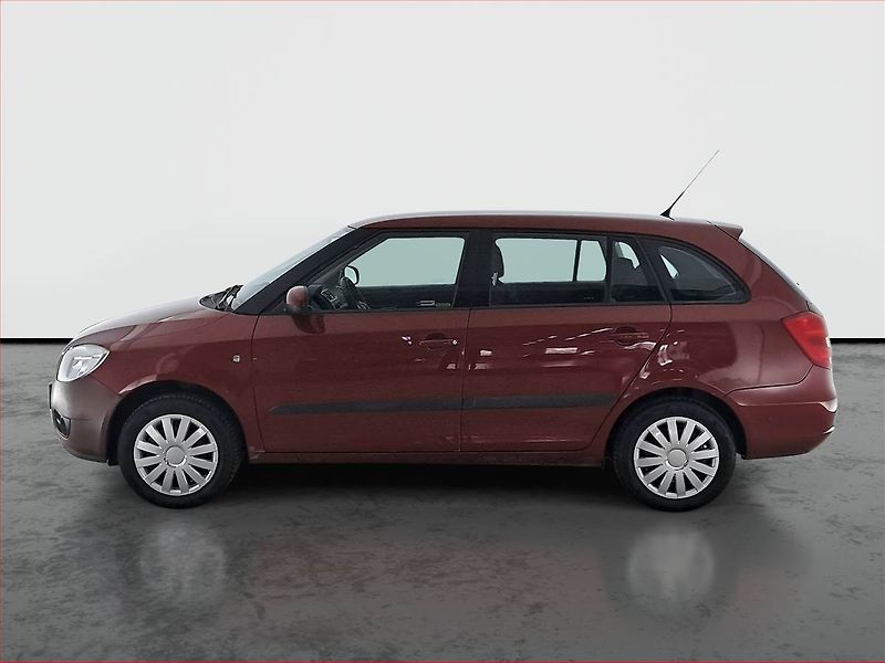 Škoda Fabia (2009) 1.2 12V, nová STK, Tažné - fotka 3 z 15