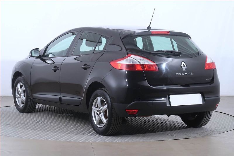 Renault Mégane (2012) 1.6 16V, Serv.kniha, Tempomat - fotka 4 z 19
