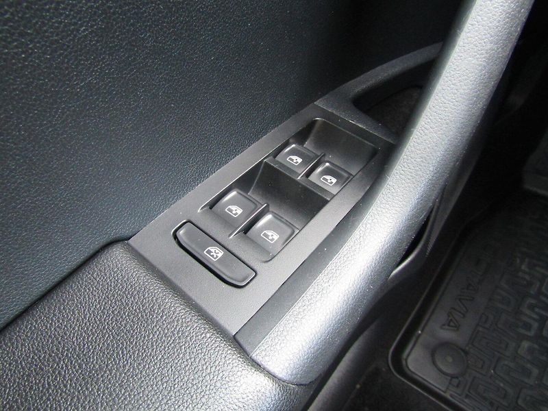 Škoda Octavia (2020) 1.6 TDI 85kW  TOP QUALITY - fotka 29 z 39