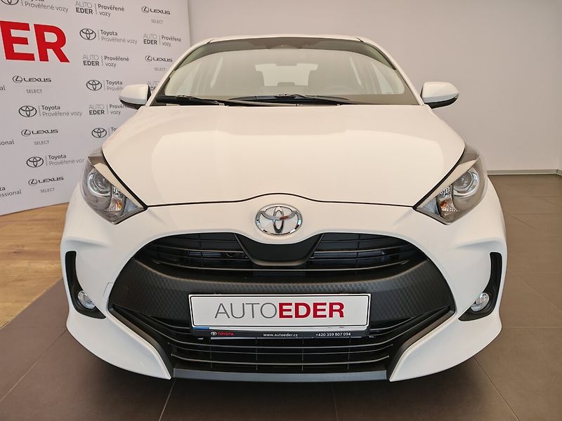 Toyota Yaris 1.5 Hybrid Comfort - fotka 2 z 30