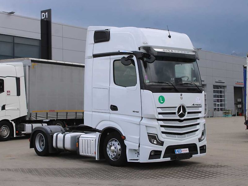 Mercedes-Benz Actros 1848, EURO 6, LOWDECK, GIGAPSA - fotka 2 z 19