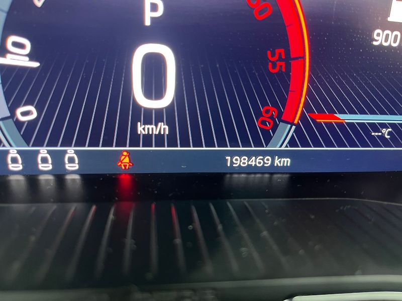 Škoda Superb STYLE 2.0TDi 147kW*4x4* - fotka 22 z 27
