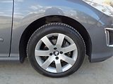 Peugeot 308 SW 1.6VTi 88kW AutoAC Serviska - náhled 27