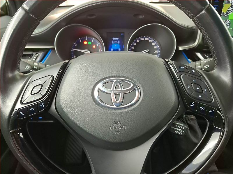 Toyota C-HR (2019) 1.2 Turbo, Navi, Tempomat - fotka 17 z 19