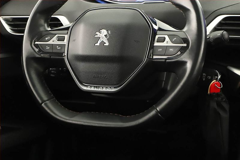 Peugeot 3008 (2017) 1.6 BlueHDi, Serv.kniha, Navi - fotka 17 z 19