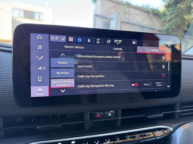 Fiat 500 LaPrima 42 kWh JBL Panorama - fotka 20 z 37