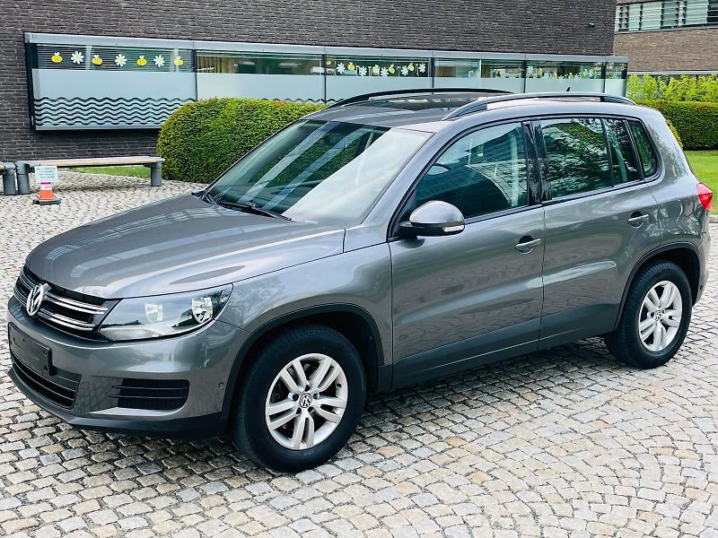 Volkswagen Tiguan 1.4TSI MANUÁL SENZORY TAŽNÉ - fotka 5 z 47