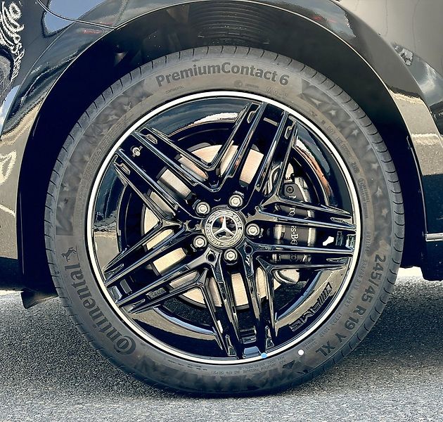 Mercedes-Benz Třídy V (2026) 300d EXCLUSIVE AMG 4M L AIR - fotka 35 z 36